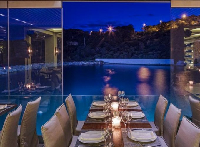 Luxury Greek Menu & Wine Pairing Experience by the Coastline Private Transfer Included